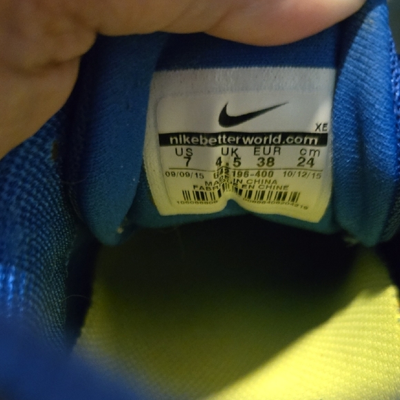 Nike Blue and Gray Sneakers - Picture 2 of 3